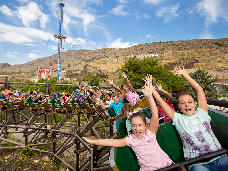 Alucinakis terra mitica